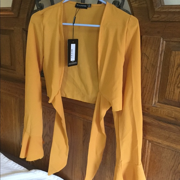 PrettyLittleThing Blouse❤️ - Picture 4 of 5